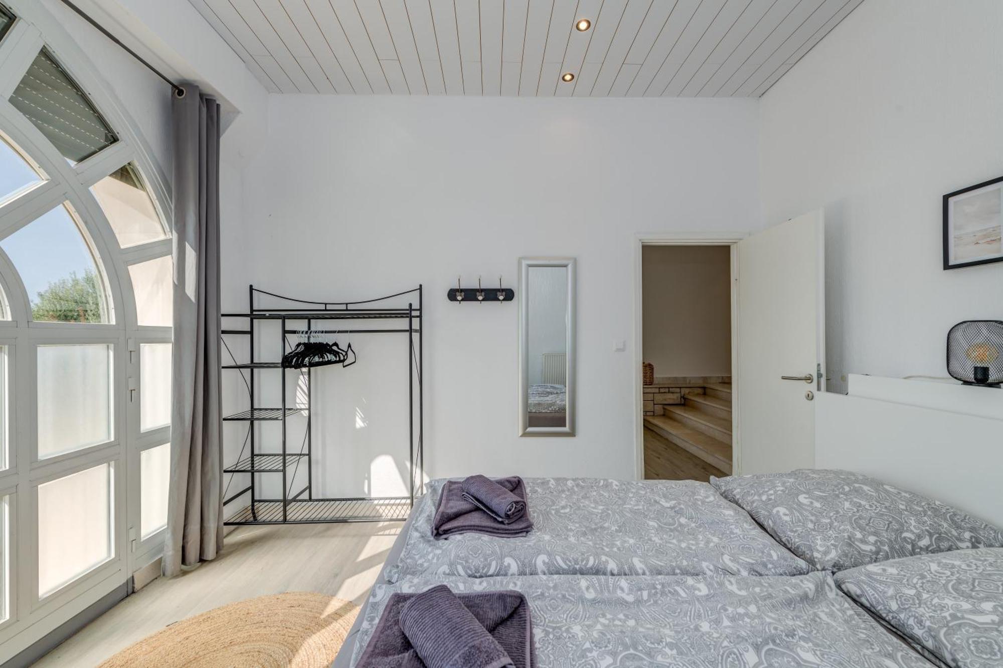 Apartments With Pool Vrdoljak Omiš Pokój zdjęcie