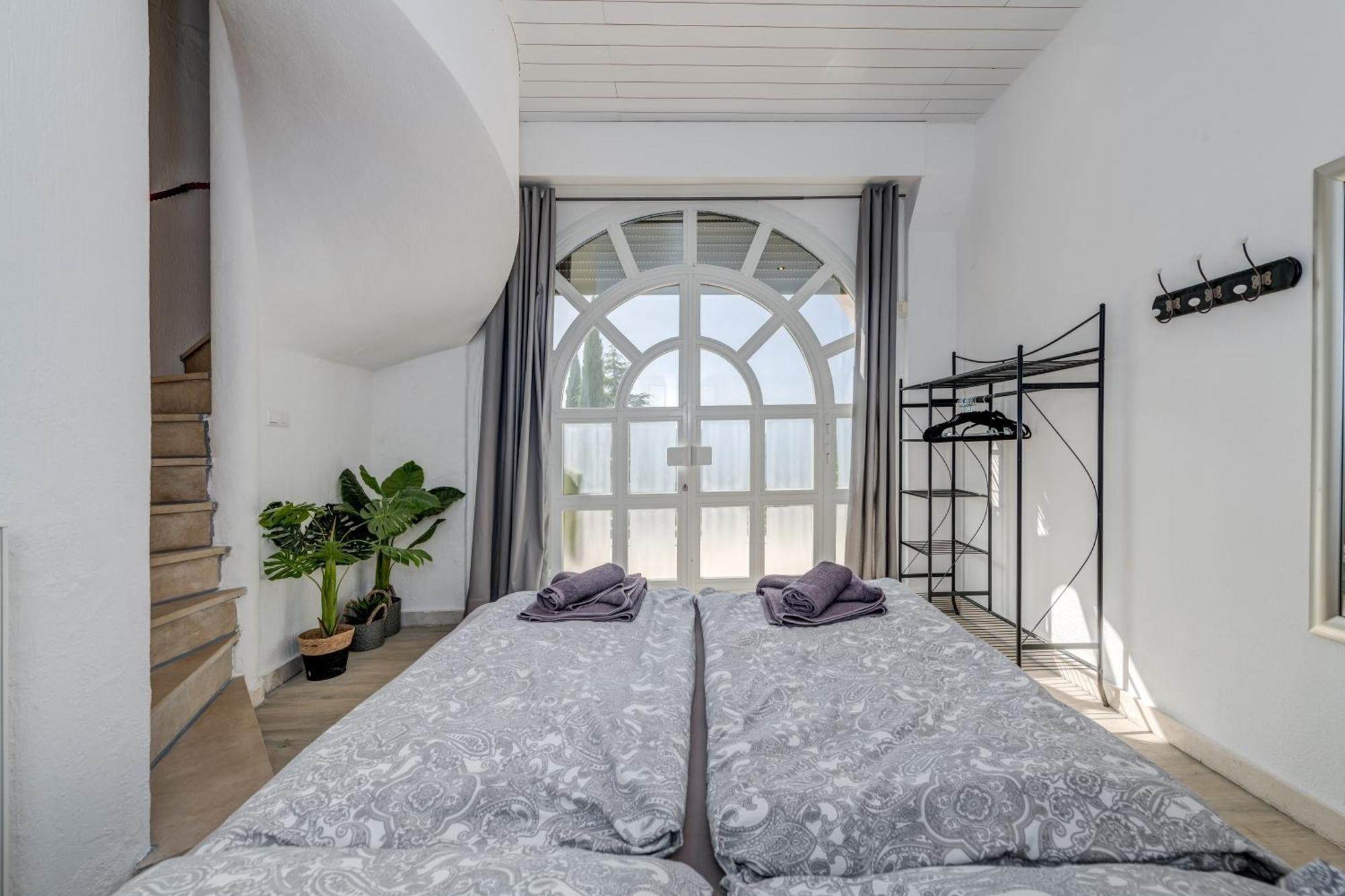 Apartments With Pool Vrdoljak Omiš Pokój zdjęcie