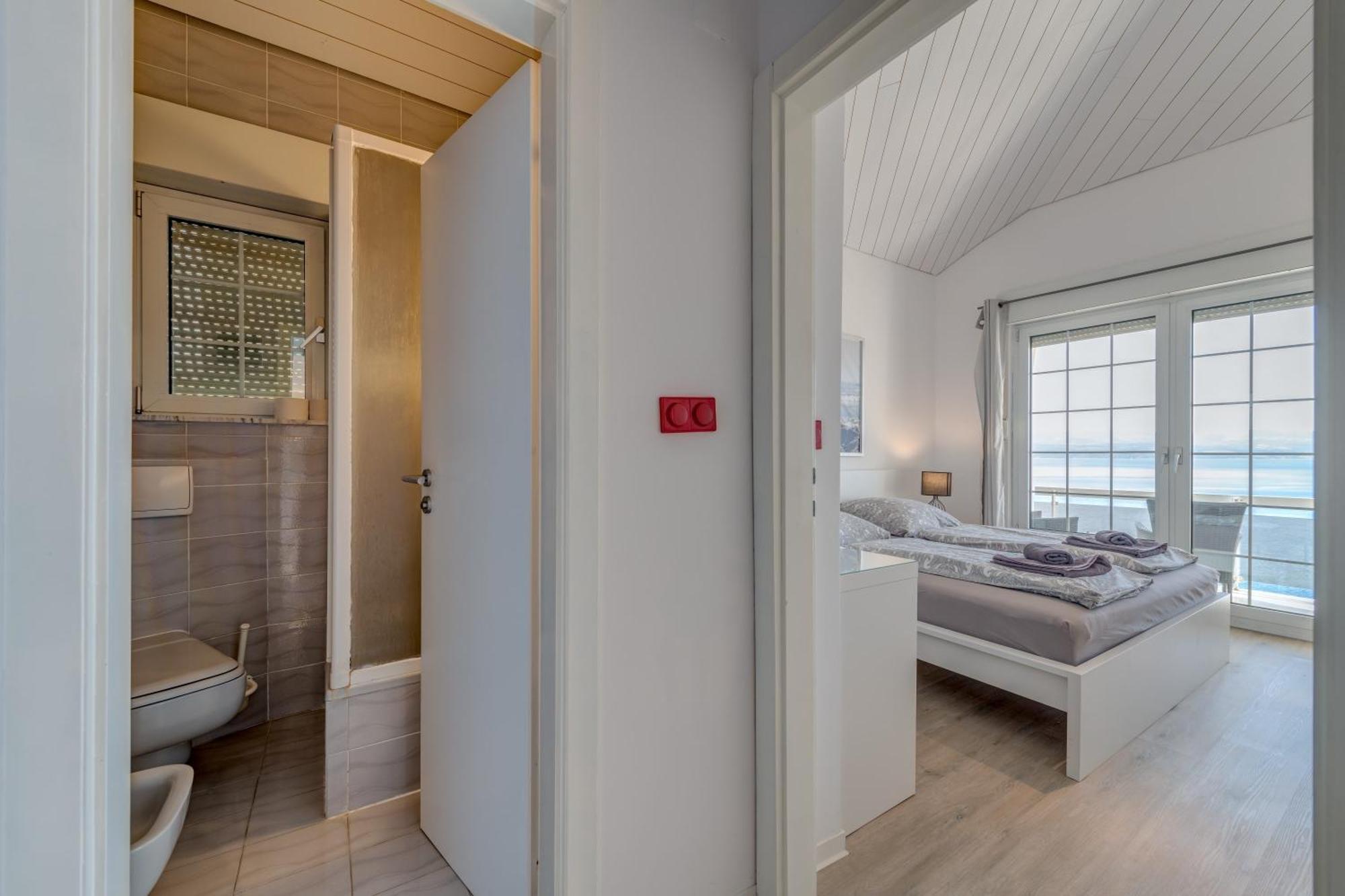 Apartments With Pool Vrdoljak Omiš Pokój zdjęcie